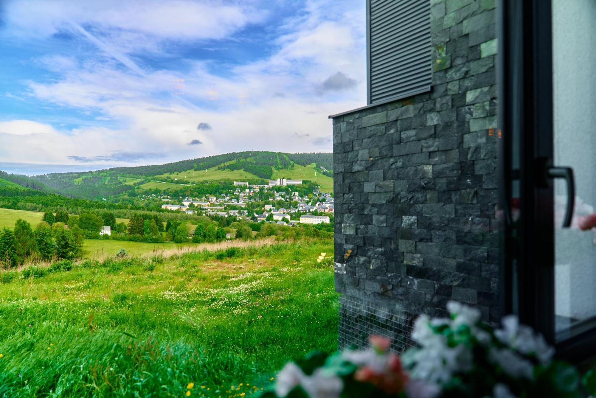 Vyhledy Bez Hranic By Mountain Ways Lägenhet Loučná pod Klínovcem Exteriör bild